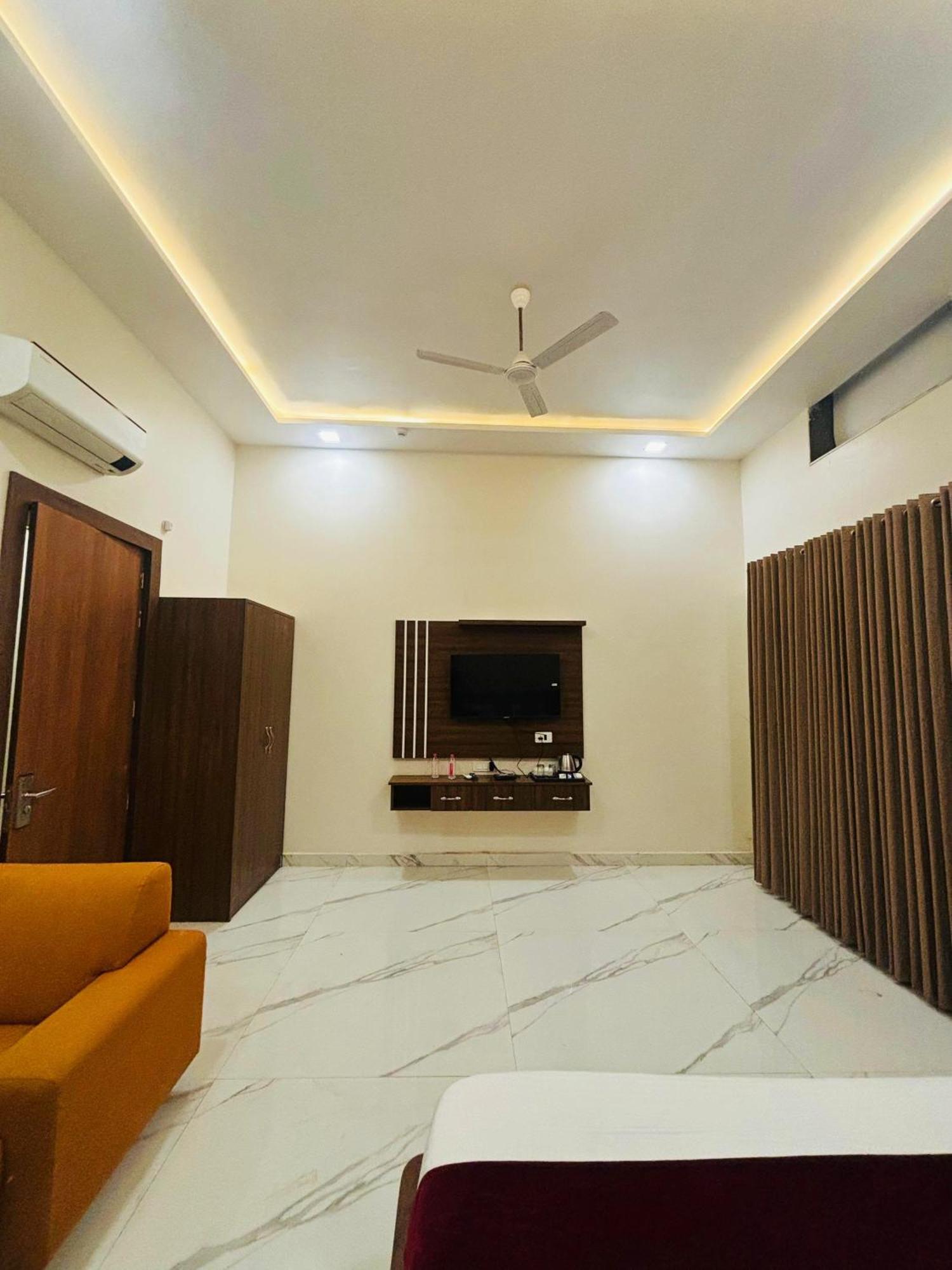 Hotel Amar Vilas & Resort Bharatpur Exterior foto